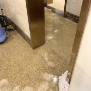 在家如何做好卫生间防水堵漏工作